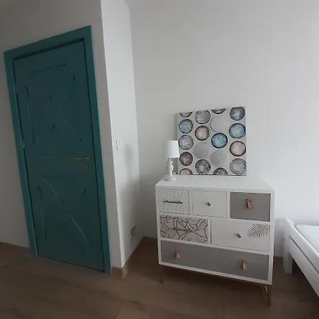 Holiday home Pastelowy Z Balia Elektryczna Z Jacuzzi