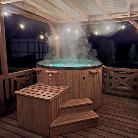 בית נופש Pastelowy Z Balia Elektryczna Z Jacuzzi Zalakowo